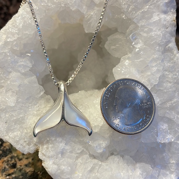 Sterling Silver Genuine Mother Of Pearl Pendant Retail 176.00 NWT - Picture 2 of 7